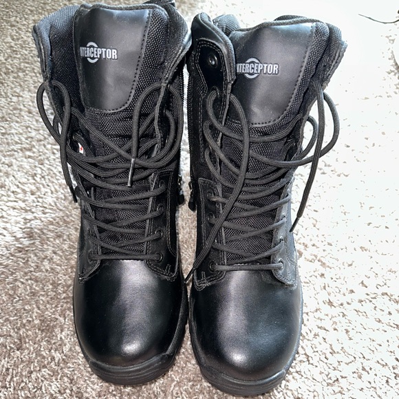 Utility Boots - Picture 2 of 4